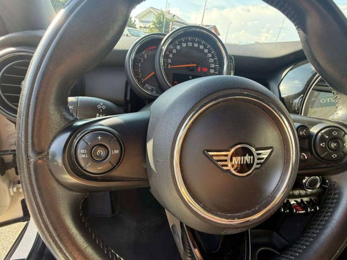 MINI Mini 1.5 One 75 CV Baker Street (9)