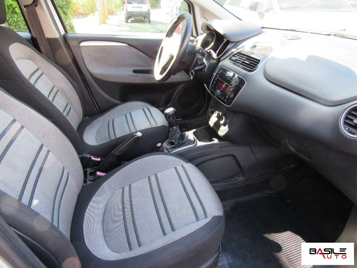 Fiat Punto Evo 1.3 MJT 75 DPF S&S 3p.Van Act. (9)