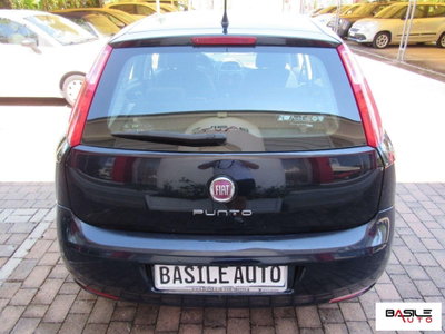 Fiat Punto 1.3 MJT II 75 CV 5 porte Street (4)