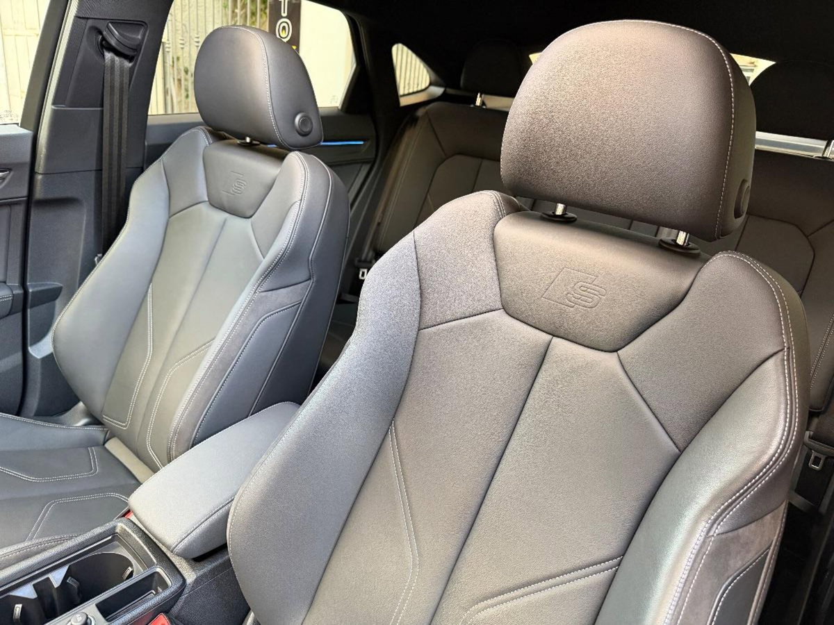 Audi Q3 Sportback 35 TDI quattro S tronic S line edition (15)