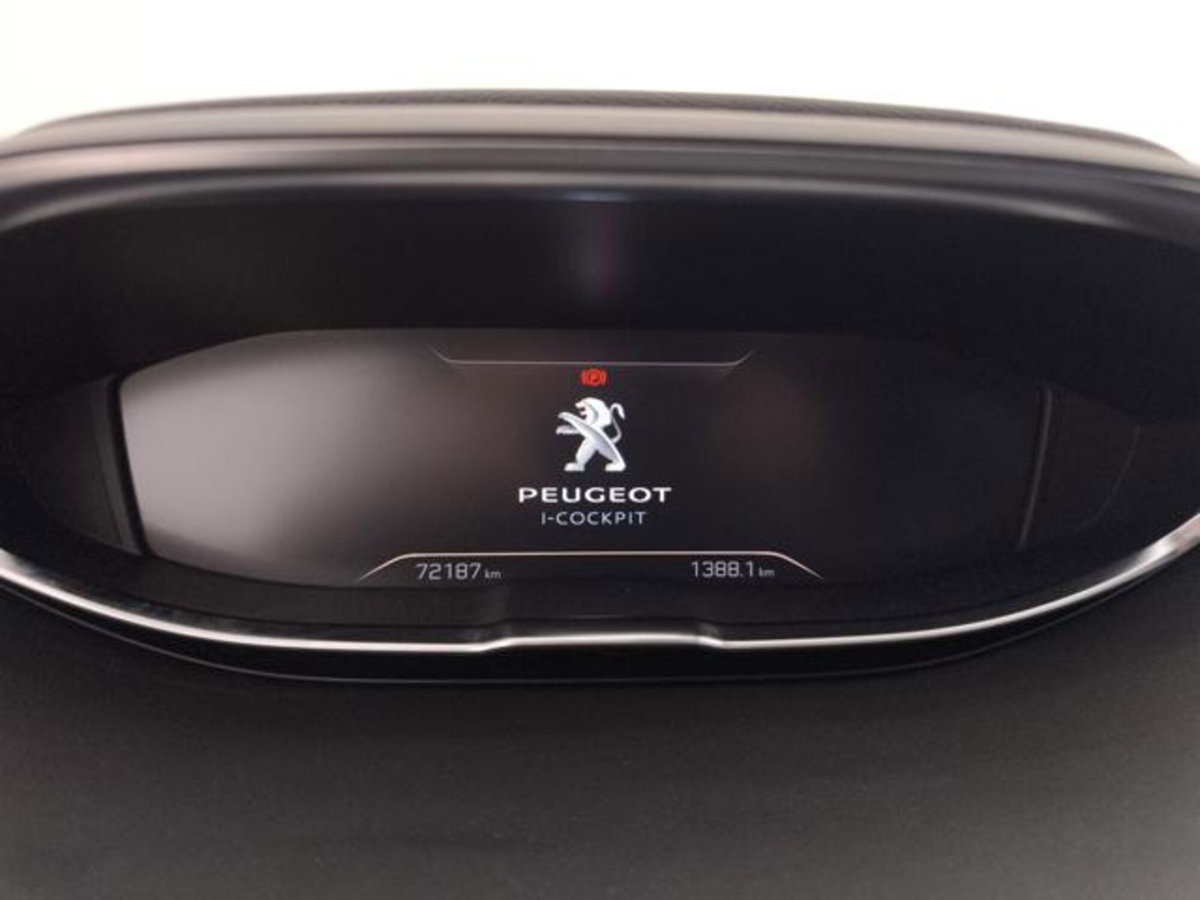 Peugeot 3008 BlueHDi 130 S&S EAT8 GT Pack (13)