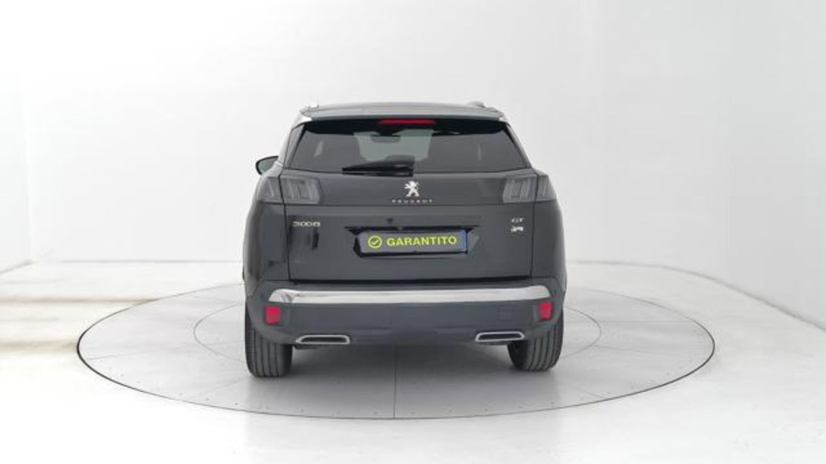 Peugeot 3008 BlueHDi 130 S&S EAT8 GT Pack (4)