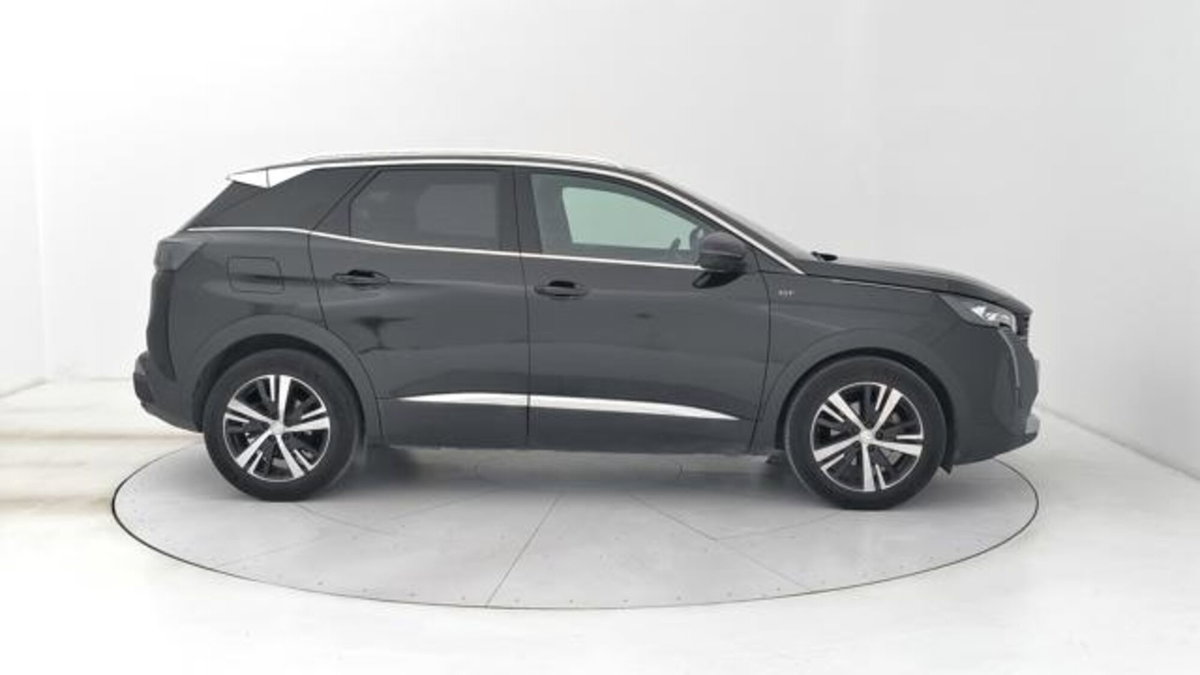 Peugeot 3008 BlueHDi 130 S&S EAT8 GT Pack (6)