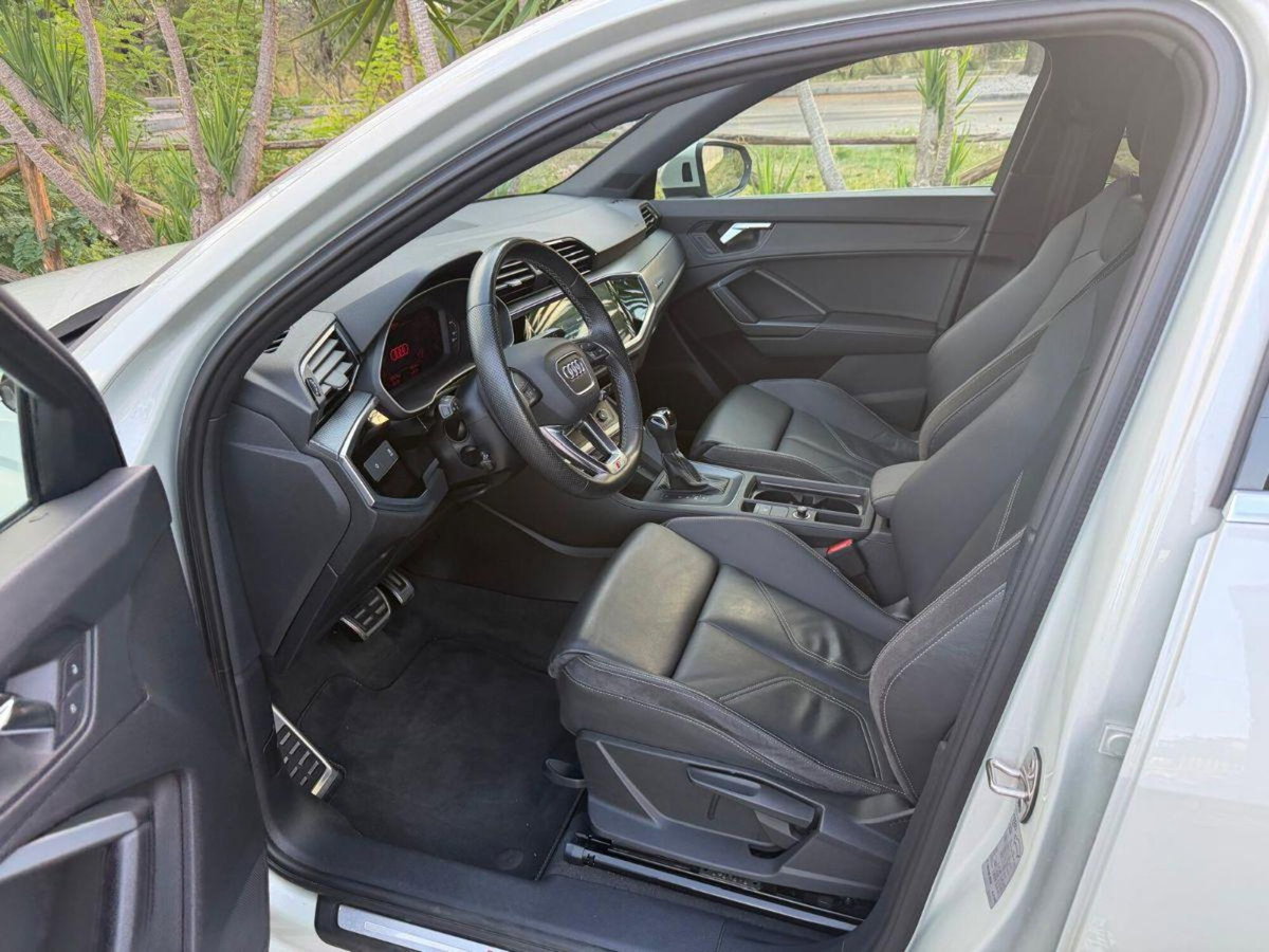 Audi Q3 Sportback 35 TDI quattro S tronic S line edition (6)