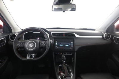 Mg ZS (2021-->) ZS 1.0T-GDI aut. Comfort (4)