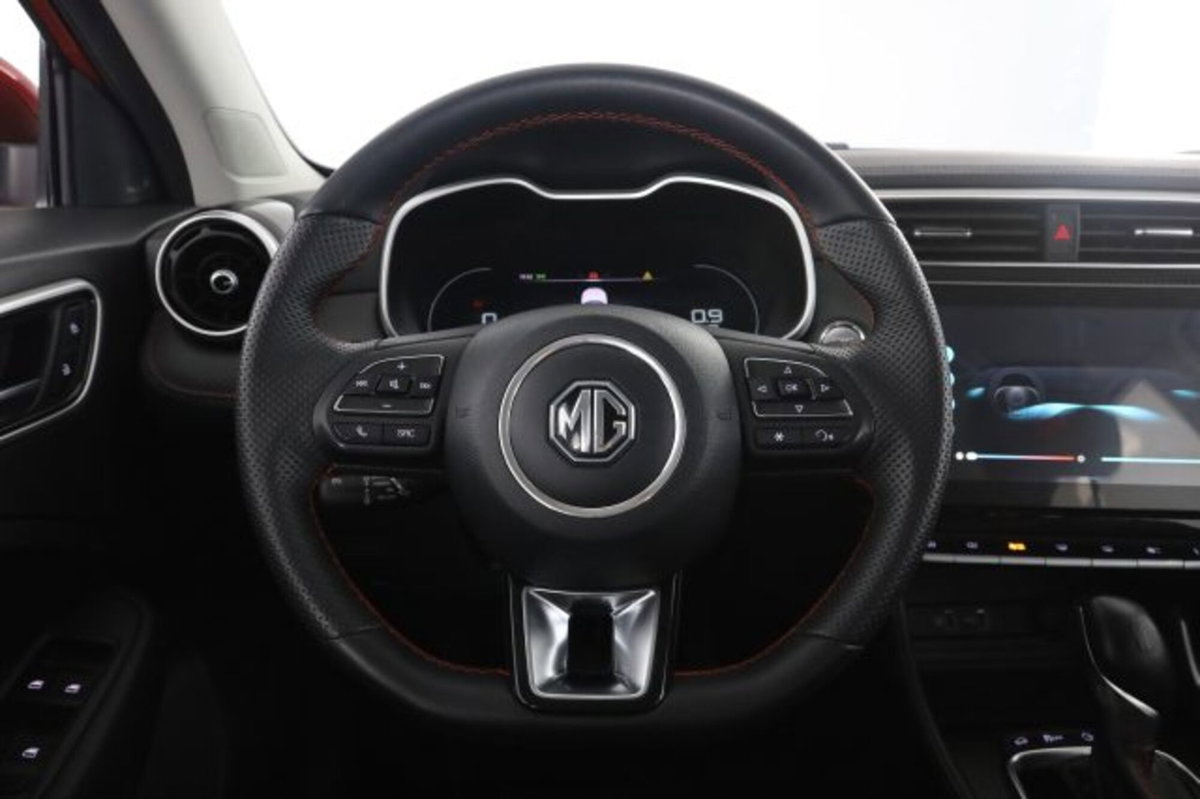 Mg ZS (2021-->) ZS 1.0T-GDI aut. Comfort (5)