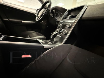 Volvo XC60 D4 AWD Momentum (10)
