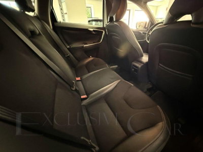 Volvo XC60 D4 AWD Momentum (14)