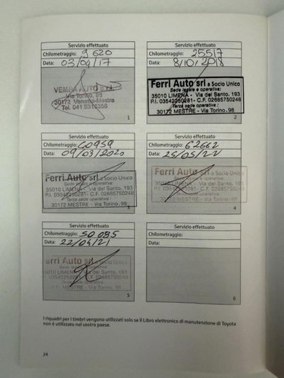 Toyota Auris Station Wagon 1.8 Hybrid Lounge (8)
