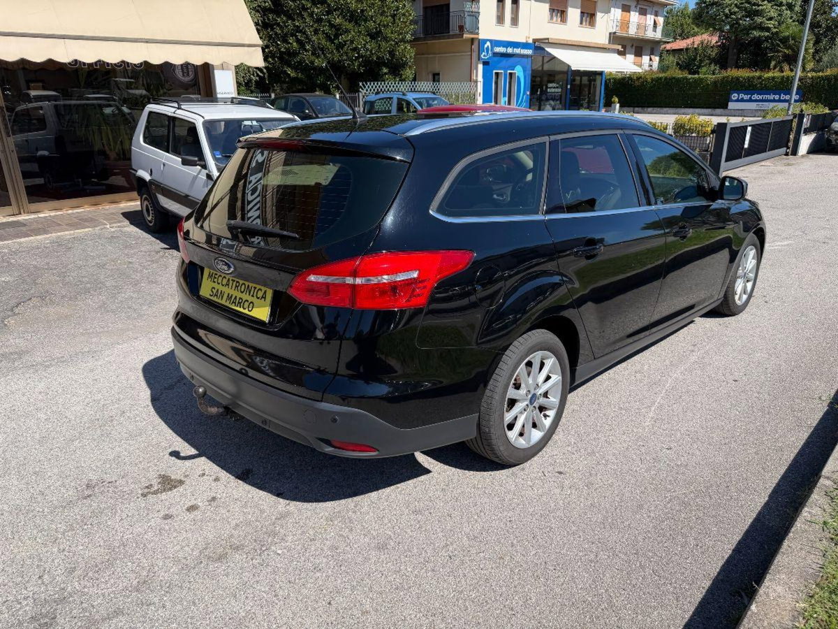 Ford Focus Station Wagon 1.0 EcoBoost 125 CV Start&Stop SW Titanium (4)
