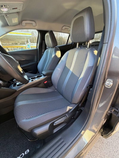 Peugeot 2008 BlueHDi 130 S&S EAT8 Allure Pack (10)