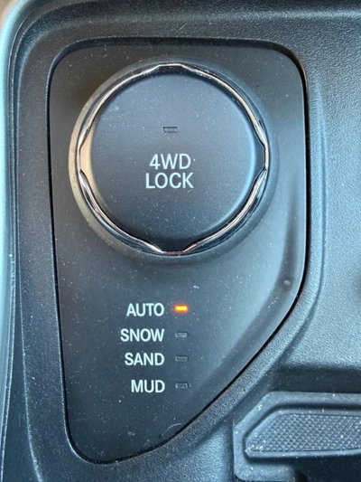 Jeep Compass 2.0 Multijet II aut. 4WD Longitude (13)
