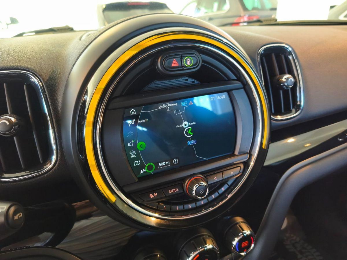 MINI Mini Countryman 2.0 Cooper D Business Countryman (12)