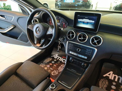 Mercedes-Benz Classe A 180 d Automatic Sport (12)