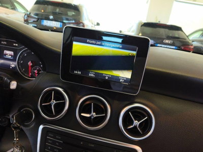 Mercedes-Benz Classe A 180 d Automatic Sport (14)