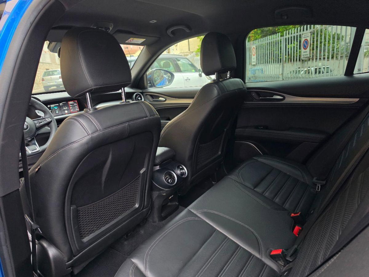 Alfa Romeo Stelvio Stelvio 2.2 Turbodiesel 210 CV AT8 Q4 Veloce Tì (20)