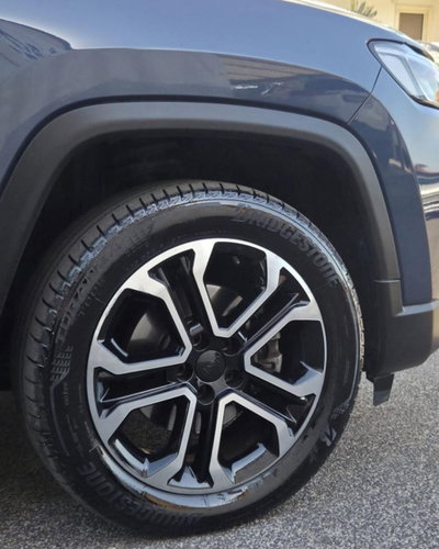 Jeep Compass 1.5 Turbo T4 130CV MHEV 2WD Limited (9)
