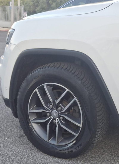 Jeep Grand Cherokee 3.0 V6 CRD 250 CV Multijet II Summit (10)