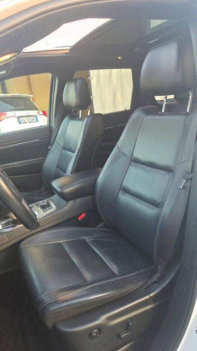 Jeep Grand Cherokee 3.0 V6 CRD 250 CV Multijet II Summit (12)