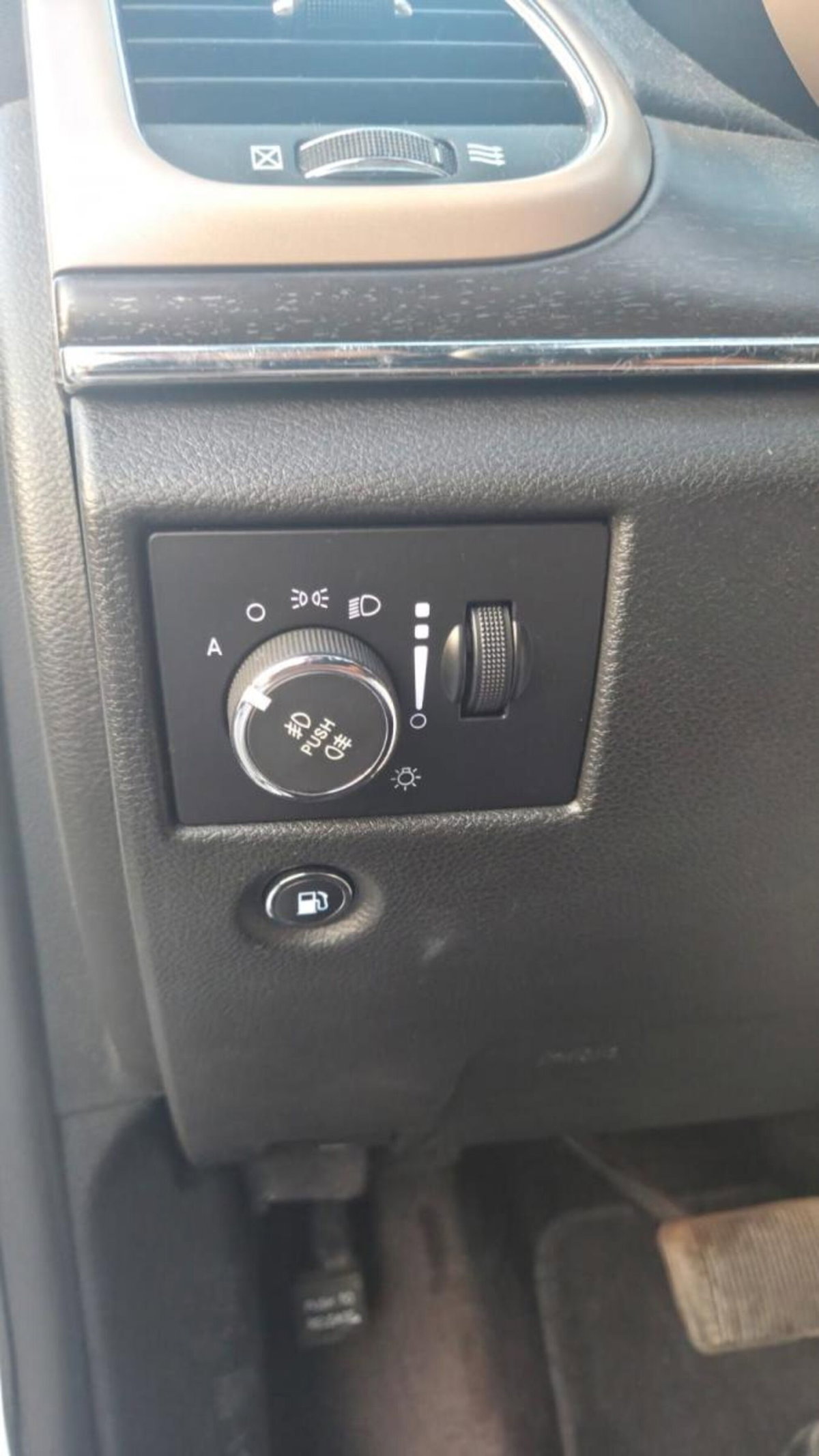 Jeep Grand Cherokee 3.0 V6 CRD 250 CV Multijet II Summit (19)