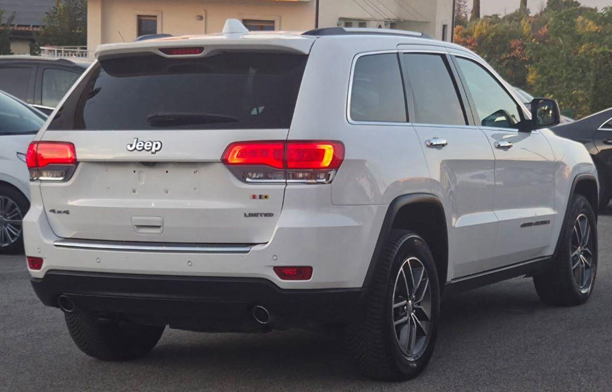 Jeep Grand Cherokee 3.0 V6 CRD 250 CV Multijet II Summit (5)
