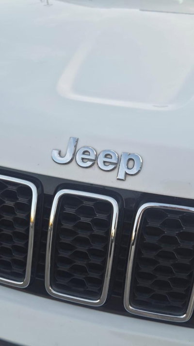 Jeep Grand Cherokee 3.0 V6 CRD 250 CV Multijet II Summit (6)