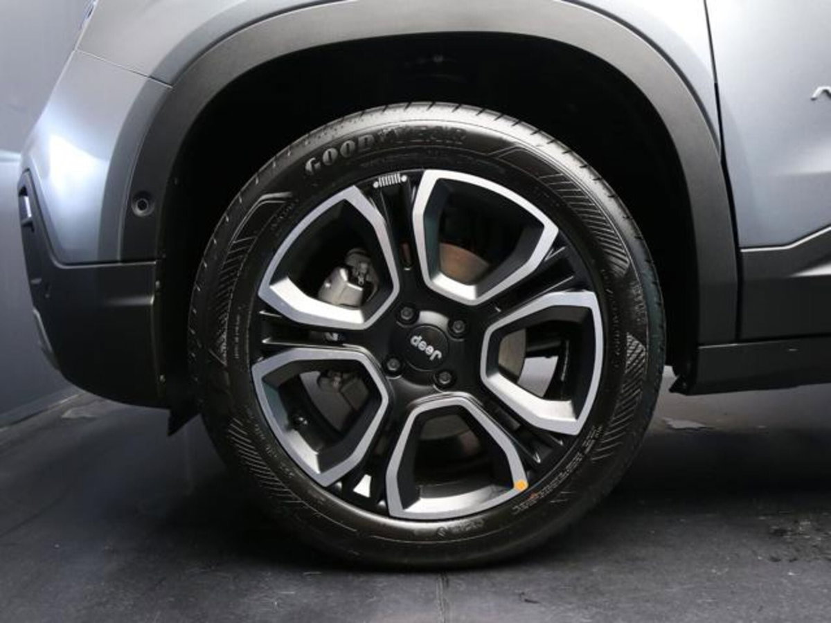 Jeep Avenger 1.2 turbo e-hybrid mhev Summit fwd 110cv edct6 (5)
