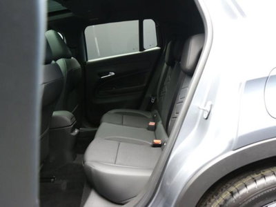Jeep Avenger 1.2 turbo e-hybrid mhev Summit fwd 110cv edct6 (8)