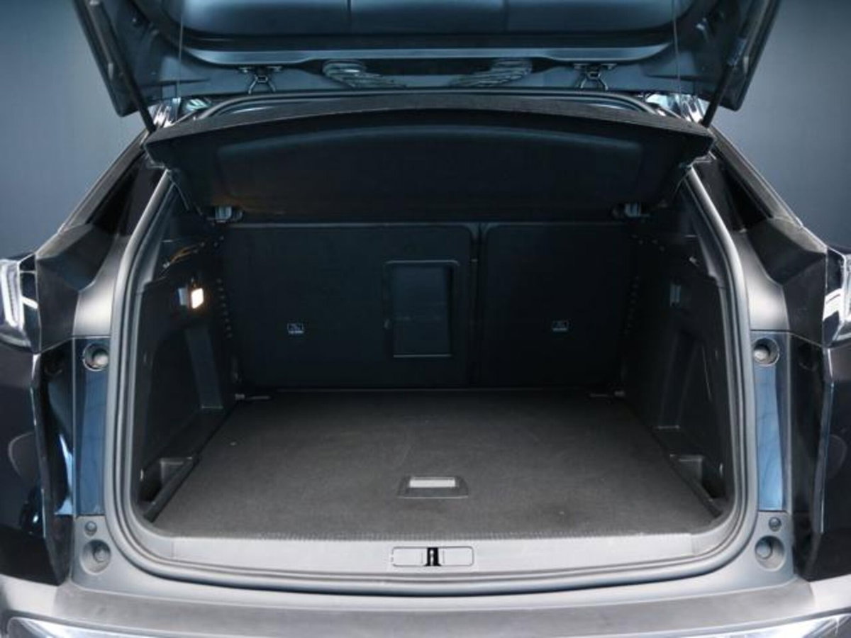 Peugeot 3008 BlueHDi 130 S&S EAT8 Allure Pack (7)