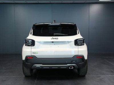 Jeep Avenger 1.2 turbo e-hybrid mhev Overland 4xe 145cv edct6 (5)