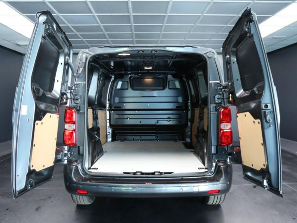 Citroen Jumpy Furgone M 2.2 diesel S&S 180cv auto (8)