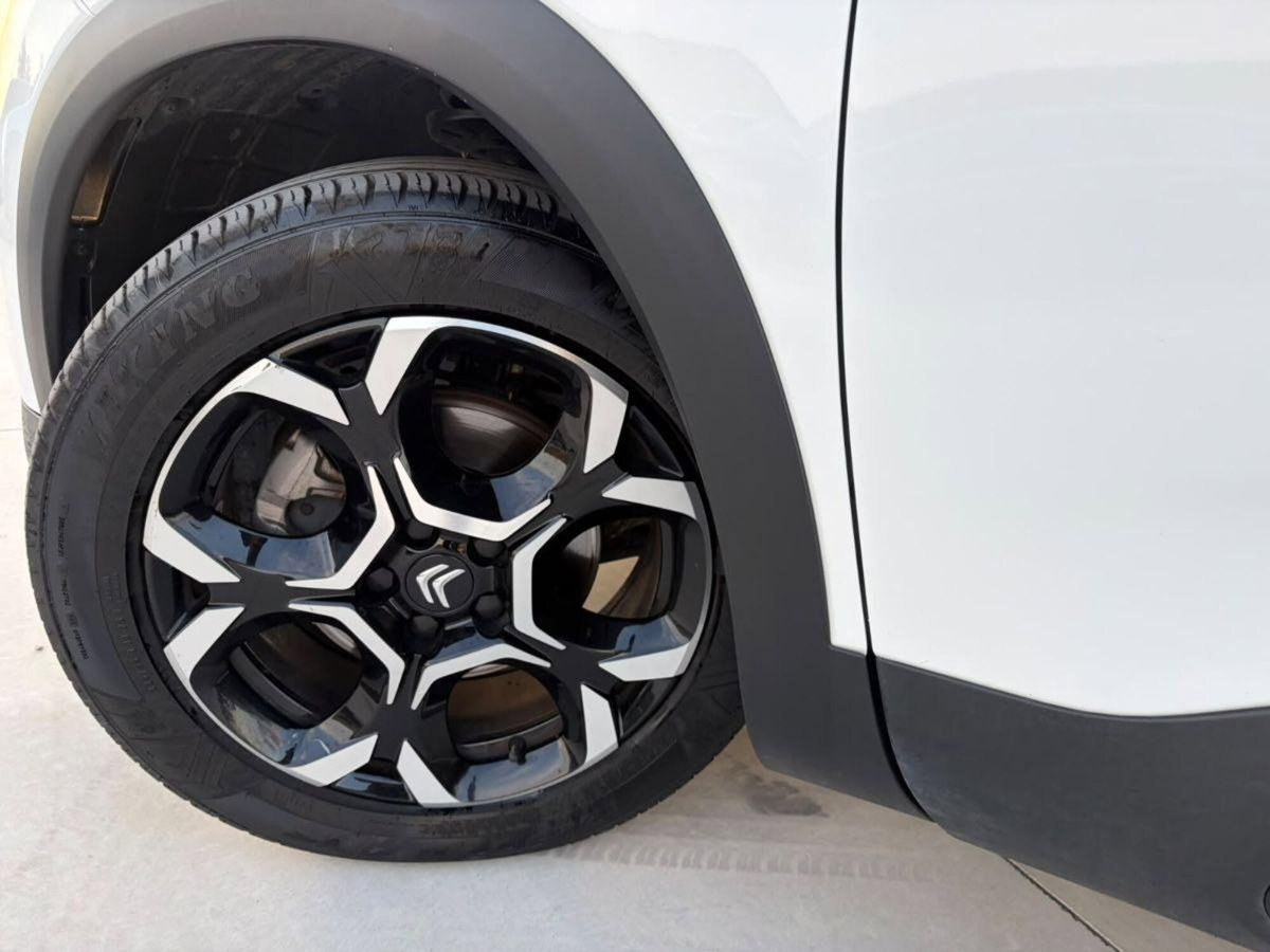 Citroen C5 Aircross Aircross BlueHDi 130 S&S EAT8 Feel Pack (19)