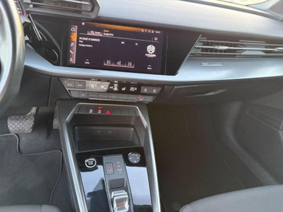Audi A3 Sportback 2.0 TDI S tronic Business (12)