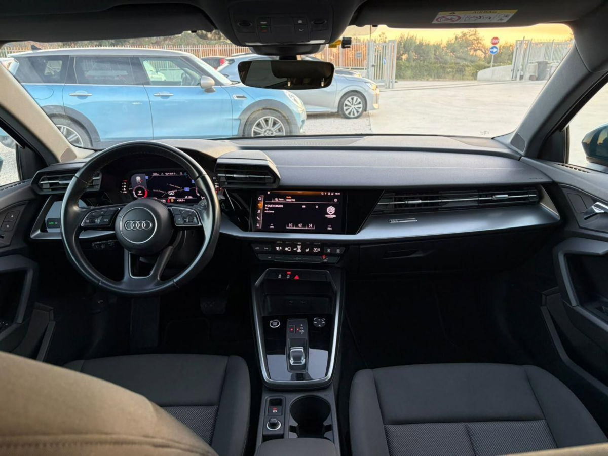 Audi A3 Sportback 2.0 TDI S tronic Business (7)