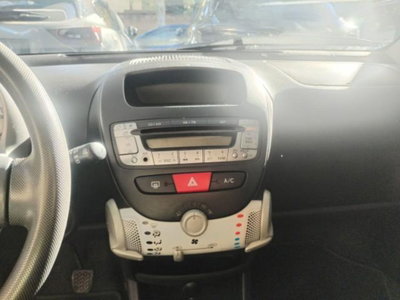 Toyota Aygo 1.0 12V VVT-i 5 porte Active (11)