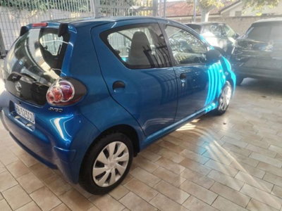 Toyota Aygo 1.0 12V VVT-i 5 porte Active (5)