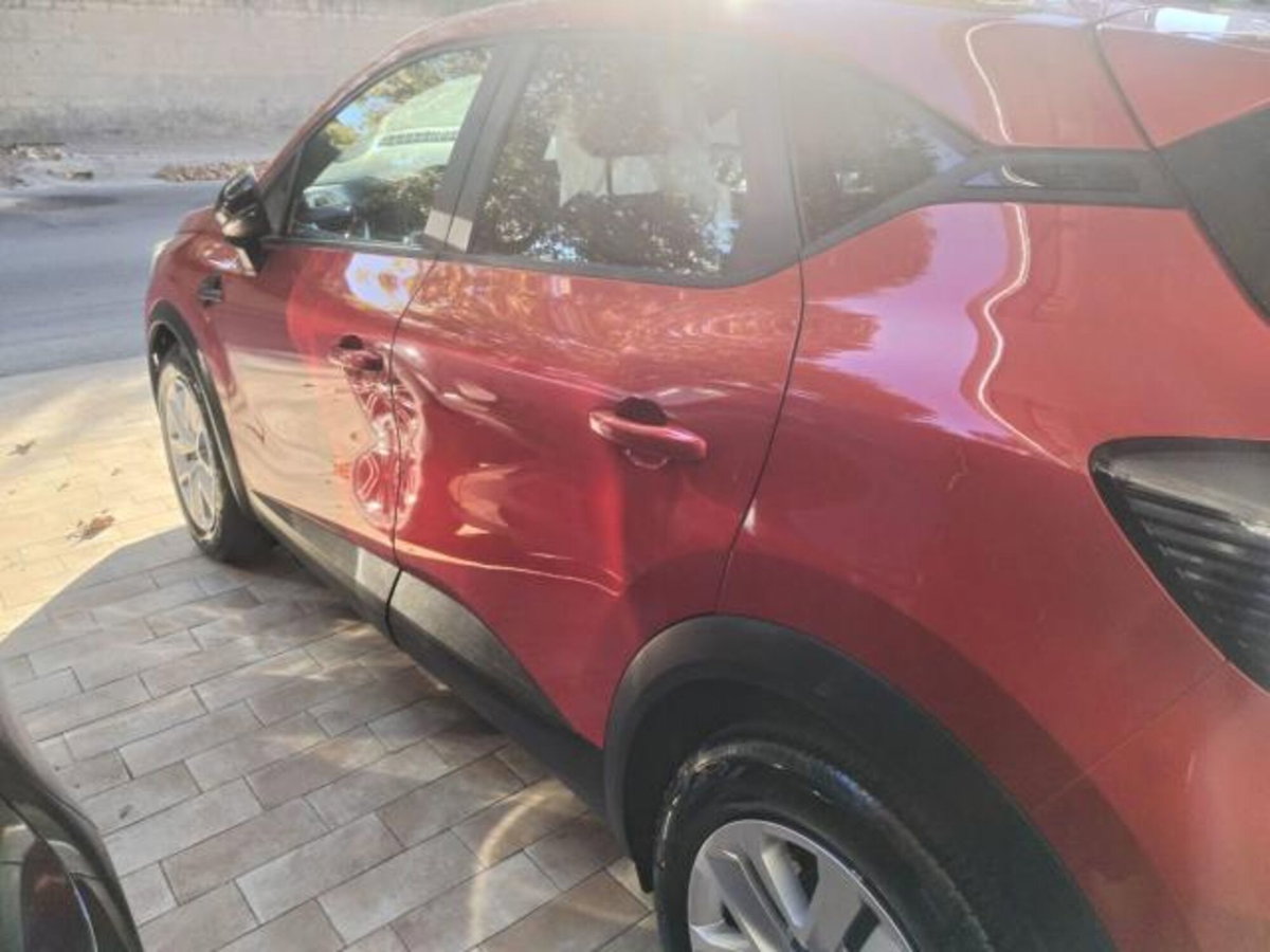 Renault Captur TCe 100 CV GPL FAP Zen (3)