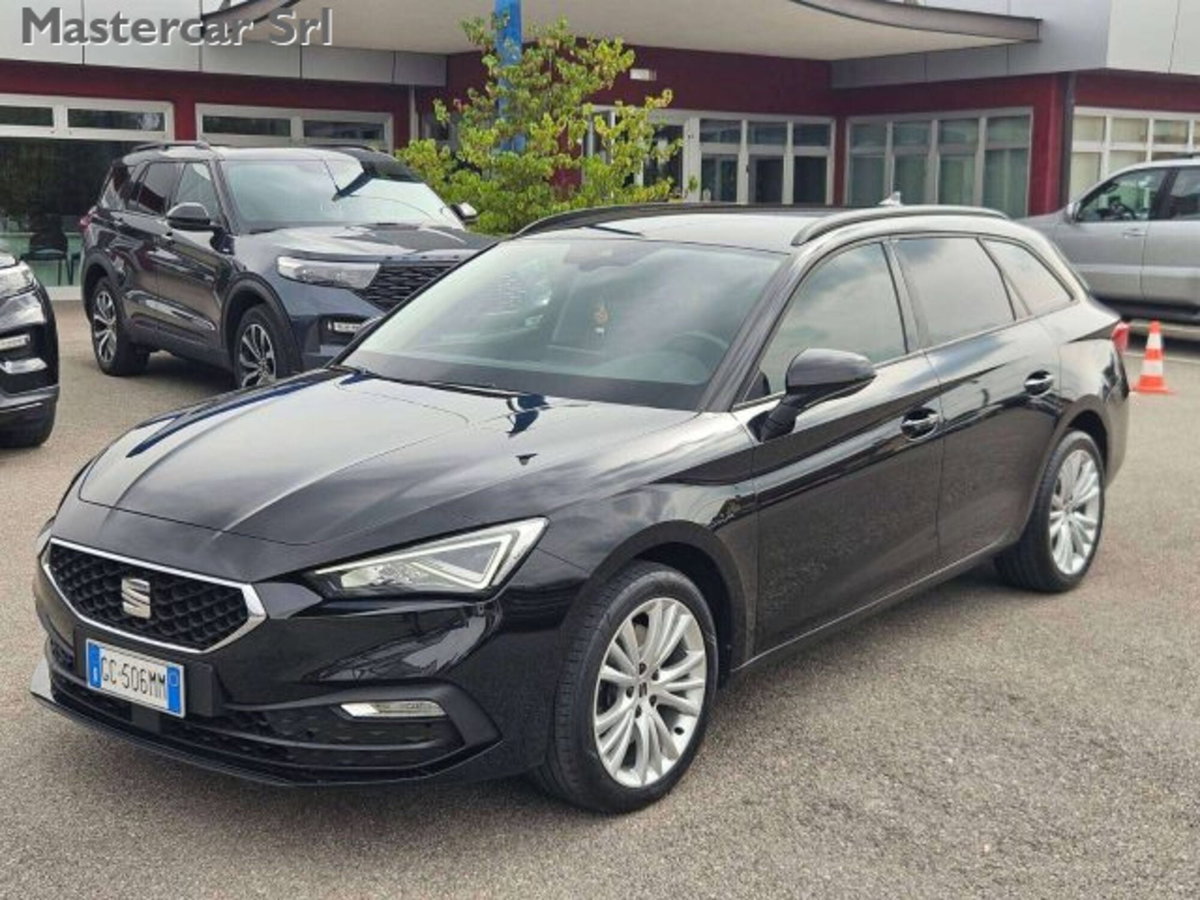 SEAT Leon ST Sportstourer 2.0 tdi Style 150cv dsg (2)