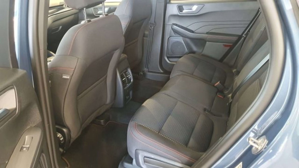 Ford Kuga 2.5 Full Hybrid 190 CV CVT AWD ST-Line Design (8)