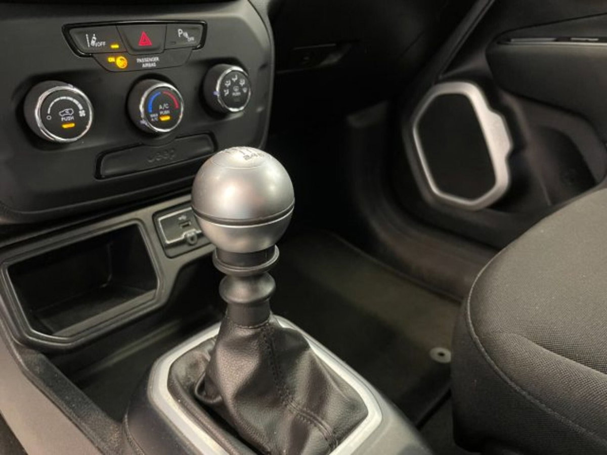 Jeep Renegade 1.0 T3 Sport (10)