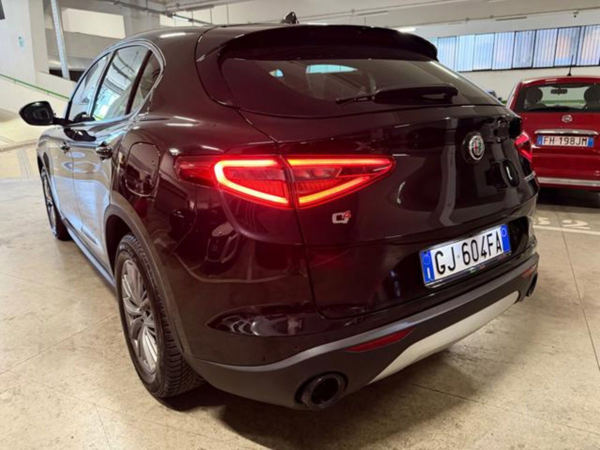 Alfa Romeo Stelvio Stelvio 2.2 Turbodiesel 190 CV AT8 Q4 B-Tech (12)