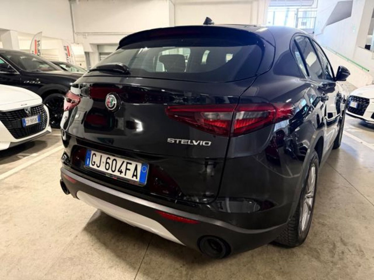 Alfa Romeo Stelvio Stelvio 2.2 Turbodiesel 190 CV AT8 Q4 B-Tech (7)