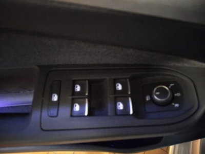Volkswagen Golf Variant 1.0 eTSI EVO DSG Life (16)
