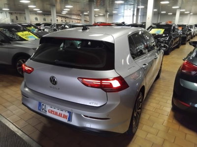 Volkswagen Golf Variant 1.0 eTSI EVO DSG Life (6)