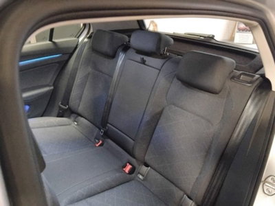 Volkswagen Golf Variant 1.0 eTSI EVO DSG Life (8)