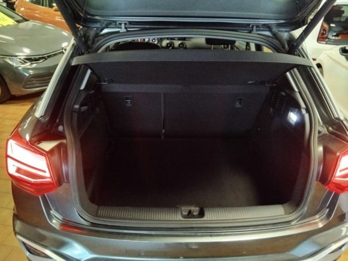 Audi Q2 Q2 30 TDI S tronic S line Edition (8)