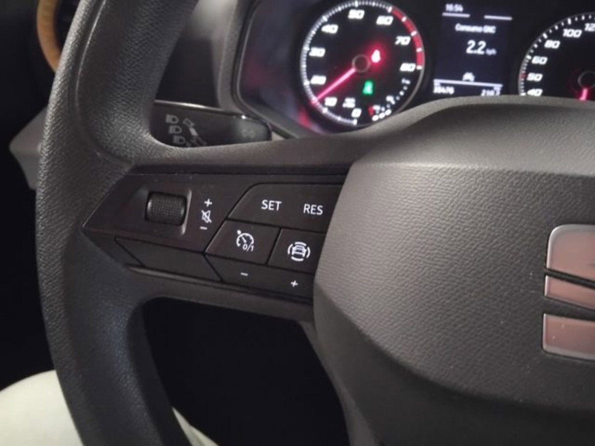 SEAT Arona 1.0 TGI Reference (16)