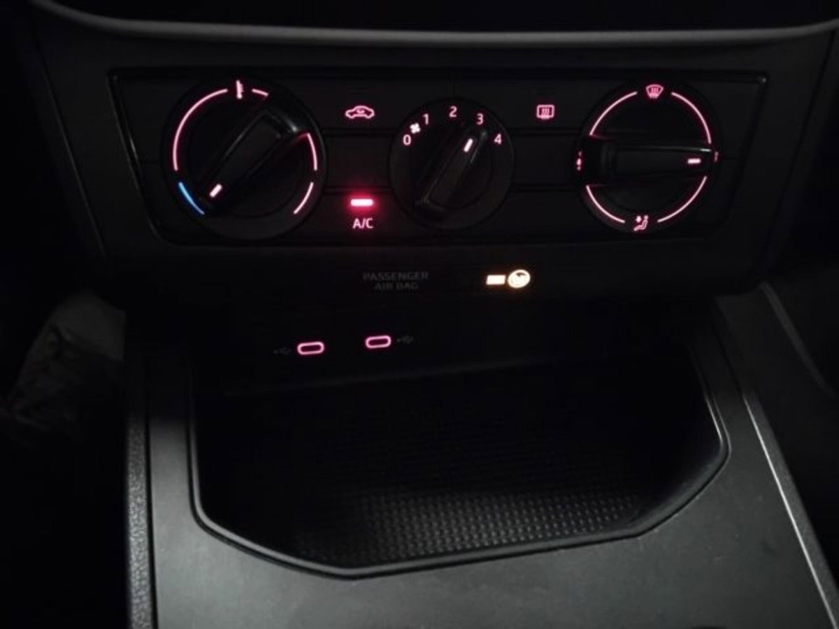 SEAT Arona 1.0 TGI Reference (19)