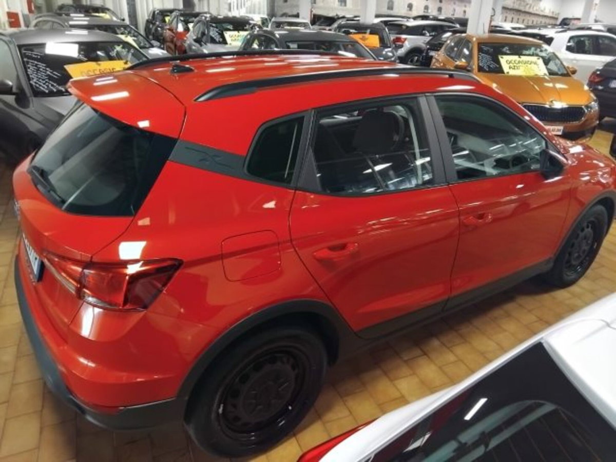 SEAT Arona 1.0 TGI Reference (5)