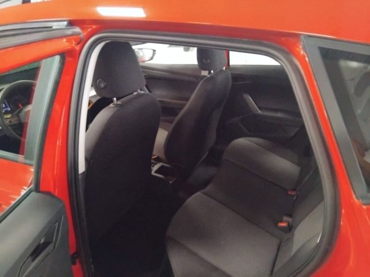 SEAT Arona 1.0 TGI Reference (6)